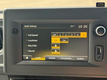 Renault Master AUTO [SOLD MM] MWB L2H2 Medium Roof Business Plus Energy Nav Sen