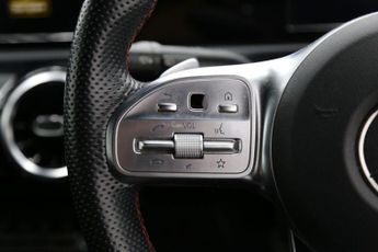 Mercedes-Benz A Class 1.5 A180d AMG Line 7G-DCT Euro 6 (s/s) 5dr