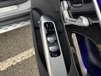 Mercedes-Benz GLC GLC 220 D MHEV 4Matic AMG Line Coupe Auto MEMORY SEATS/PARKTRONI