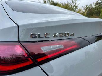 Mercedes-Benz GLC GLC 220 D MHEV 4Matic AMG Line Coupe Auto MEMORY SEATS/PARKTRONI