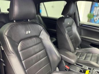 Volkswagen Golf Golf R Hatchback 1 Automatic Petrol