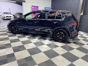 Volkswagen Golf Golf R Hatchback 1 Automatic Petrol