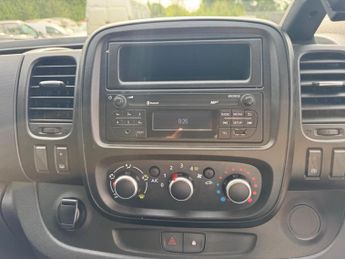 Renault Trafic 2.0 dCi ENERGY 28 Business+ EDC SWB Standard Roof Euro 6 (s/s) 5