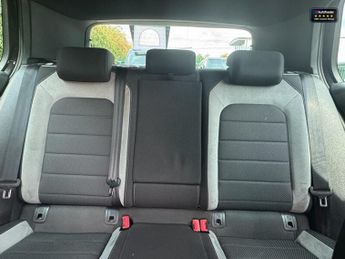 Volkswagen Golf R 2.0 TSI BlueMotion Tech Hatchback 5dr Petrol DSG 4Motion Euro 