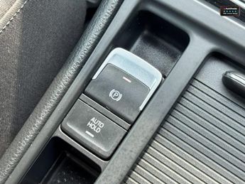 Volkswagen Golf R 2.0 TSI BlueMotion Tech Hatchback 5dr Petrol DSG 4Motion Euro 