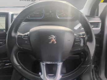 Peugeot 2008 1.2 PureTech Allure Premium Euro 6 (s/s) 5dr