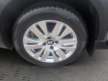 Peugeot 2008 1.2 PureTech Allure Premium Euro 6 (s/s) 5dr