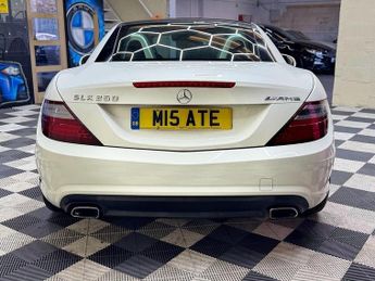 Mercedes-Benz SLK 1.8 SLK250 BlueEfficiency AMG Sport Edition 125 G-Tronic+ Euro 5