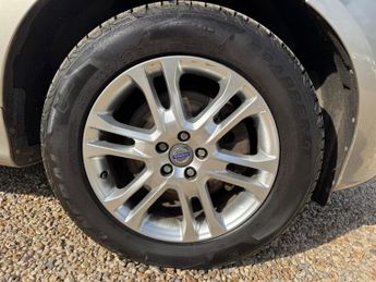 Volvo XC60 2.4 D5 SE Lux Nav Geartronic AWD Euro 5 5dr