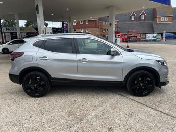 Nissan Qashqai 1.3 DIG-T TEKNA DCT AUTOMATIC