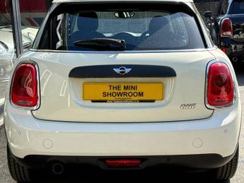 Mini Hatch One 1.2 Automatic Pepper 5 door + VISUAL BOOST + VISIBILITY PACK