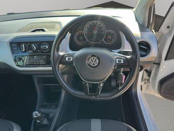 Volkswagen Up 1.0 High up! Euro 6 (s/s) 3dr
