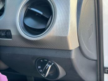 Volkswagen Up 1.0 High up! Euro 6 (s/s) 3dr