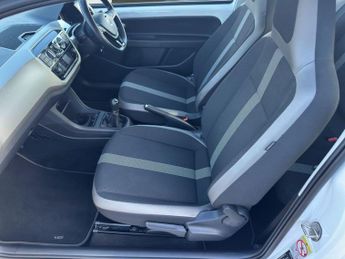 Volkswagen Up 1.0 High up! Euro 6 (s/s) 3dr
