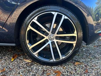 Volkswagen Golf 2.0 TDI BlueMotion Tech GTD DSG Euro 6 (s/s) 5dr