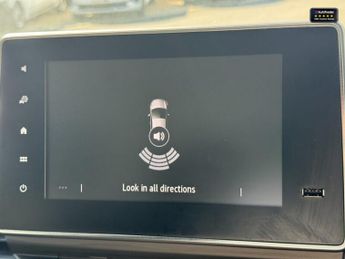 Renault Trafic AUTO LWB L2H1 Low Roof Ll30 Advance Air Con EURO 6