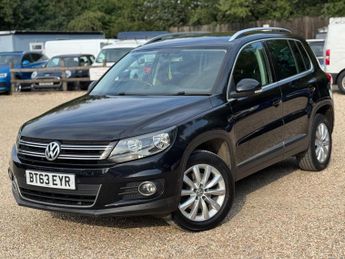 Volkswagen Tiguan 2.0 TDI BlueMotion Tech Match 4WD Euro 5 (s/s) 5dr