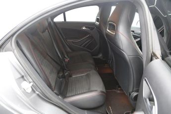 Mercedes-Benz CLA Class 2.1 CLA220d AMG Line Coupe 7G-DCT 4MATIC Euro 6 (s/s) 4dr