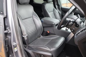Land Rover Discovery HSE MHEV commercial with a rear seat conversion styled by seeker
