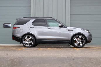 Land Rover Discovery HSE MHEV commercial with a rear seat conversion styled by seeker