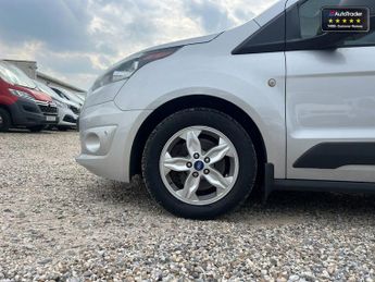 Ford Transit Connect AUTO Crew Cab LWB L2H1 230 Trend Air Con Cam Nav EURO 6 NO VAT