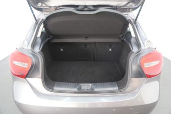 Mercedes-Benz A Class 1.6 A180 Sport (Executive) 7G-DCT Euro 6 (s/s) 5dr