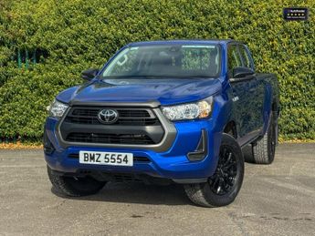 Toyota Hi Lux Active 4Wd D-4D Alloys Air Con Sensors Tow Bar EURO 6 NO VAT