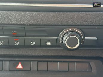 Citroen Dispatch AUTO XLWB L3H1 1400 Driver Edition Air Con Cam Sensors EURO 6