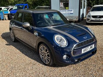 Mini Hatch 2.0 Cooper SD Seven Hatchback 5dr Diesel Auto 6Spd Euro 6 (s/s) 