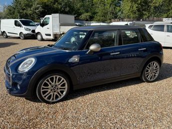 Mini Hatch 2.0 Cooper SD Seven Hatchback 5dr Diesel Auto 6Spd Euro 6 (s/s) 