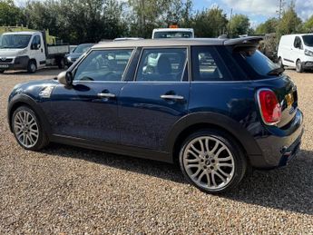 Mini Hatch 2.0 Cooper SD Seven Hatchback 5dr Diesel Auto 6Spd Euro 6 (s/s) 