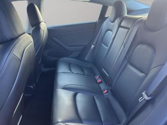 Tesla Model 3 (Dual Motor) Long Range Auto 4WDE 4dr