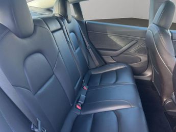 Tesla Model 3 (Dual Motor) Long Range Auto 4WDE 4dr