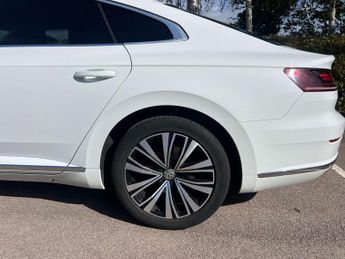 Volkswagen Arteon 2.0 Arteon Elegance TSi Semi-Auto 5dr