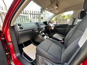 Volkswagen Tiguan 2.0 TDI BlueMotion Tech S DSG 4WD Euro 5 (s/s) 5dr