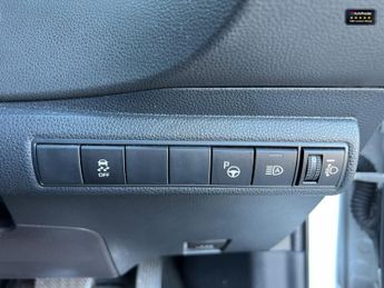 Toyota Corolla 2.0 VVT-h GPF Design Hatchback 5dr Petrol Hybrid CVT Euro 6 (s/s