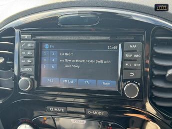 Nissan Juke 1.6 Tekna SUV 5dr Petrol XTRON Euro 6 (117 ps)