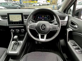 Renault Captur TECHNO E-TECH
