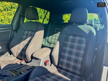 Volkswagen Golf 2.0 TSI GPF GTI Performance Hatchback 5dr Petrol DSG Euro 6 (s/s