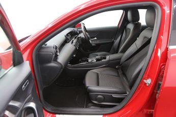 Mercedes-Benz A Class 1.3 A200 Sport (Executive) 7G-DCT Euro 6 (s/s) 5dr
