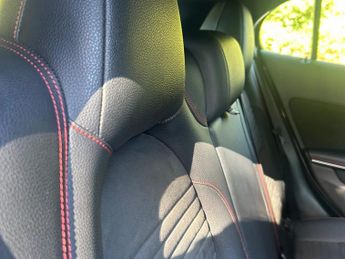 Mercedes-Benz GLA 2.1 GLA200d AMG Line 7G-DCT 4MATIC Euro 6 (s/s) 5dr