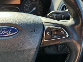 Ford Kuga 1.5 TDCi ST-Line Powershift Euro 6 (s/s) 5dr