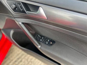 Volkswagen Golf 1.6 TDI Match DSG Euro 6 (s/s) 5dr