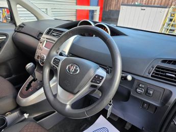 Toyota Verso TR D-CAT