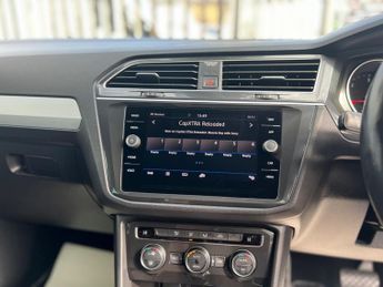 Volkswagen Tiguan 2.0 TDI Match DSG 4Motion Euro 6 (s/s) 5dr