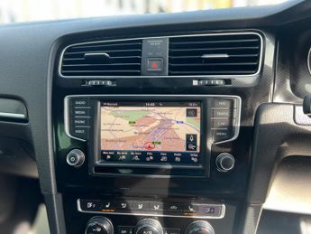 Volkswagen Golf 2.0 TDI BlueMotion Tech GTD DSG Euro 6 (s/s) 5dr