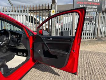 Volkswagen Golf 2.0 TDI BlueMotion Tech GTD DSG Euro 6 (s/s) 5dr