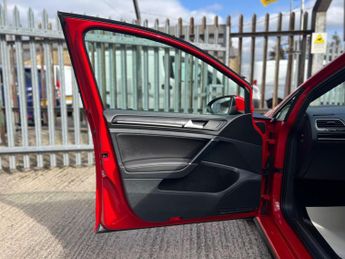 Volkswagen Golf 2.0 TDI BlueMotion Tech GTD DSG Euro 6 (s/s) 5dr