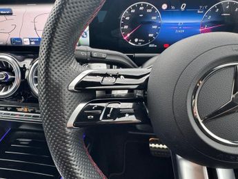 Mercedes-Benz GLA Class GLA 200 MHEV AMG Line Premium Auto Petrol PARKTRONIC/KEYLESS ENT