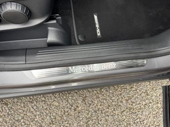 Mercedes-Benz GLA Class GLA 200 MHEV AMG Line Premium Auto Petrol PARKTRONIC/KEYLESS ENT